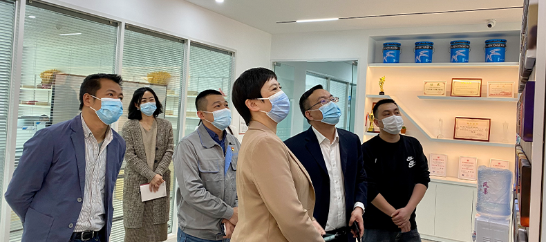 火炬高新區領導到訪捌斗新材科技 | 助力企業疫情防控、安全生產
